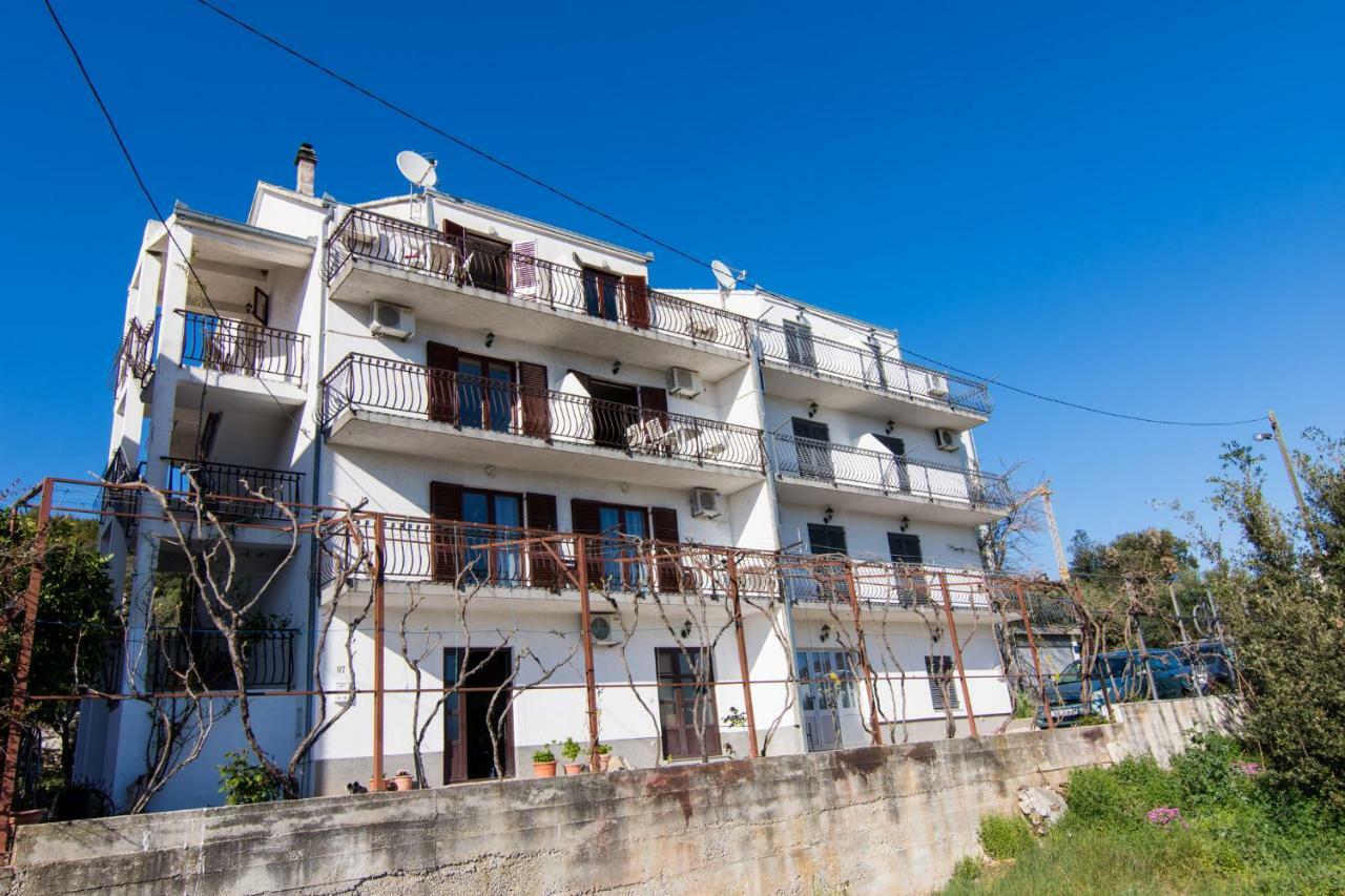 Apartments Jozic Seget Vranjica Zewnętrze zdjęcie