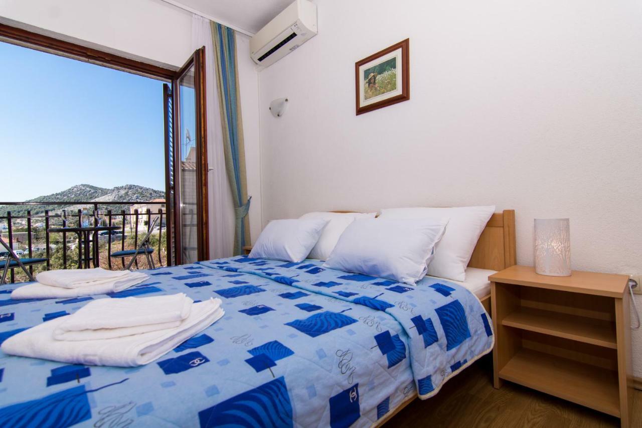 Apartments Jozic Seget Vranjica Zewnętrze zdjęcie
