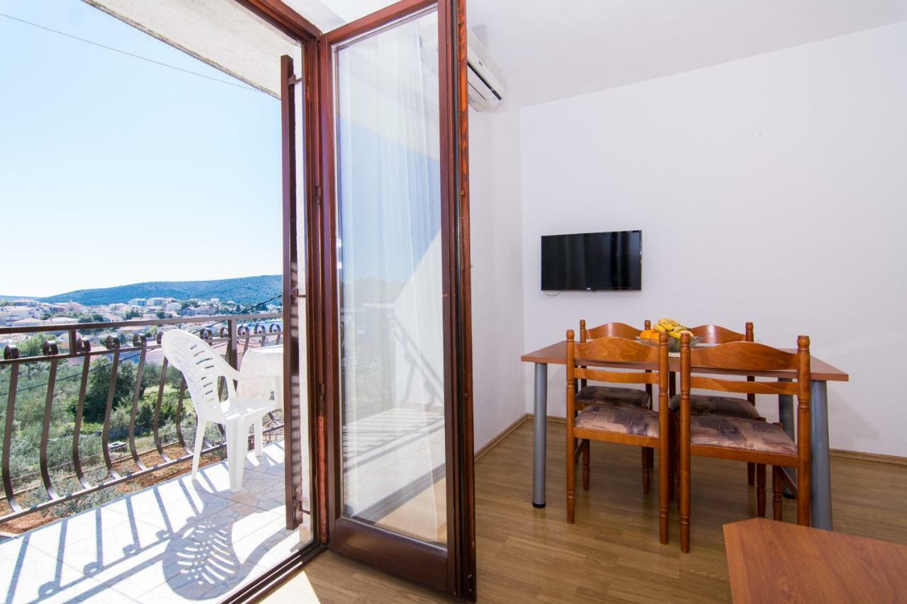 Apartments Jozic Seget Vranjica Zewnętrze zdjęcie